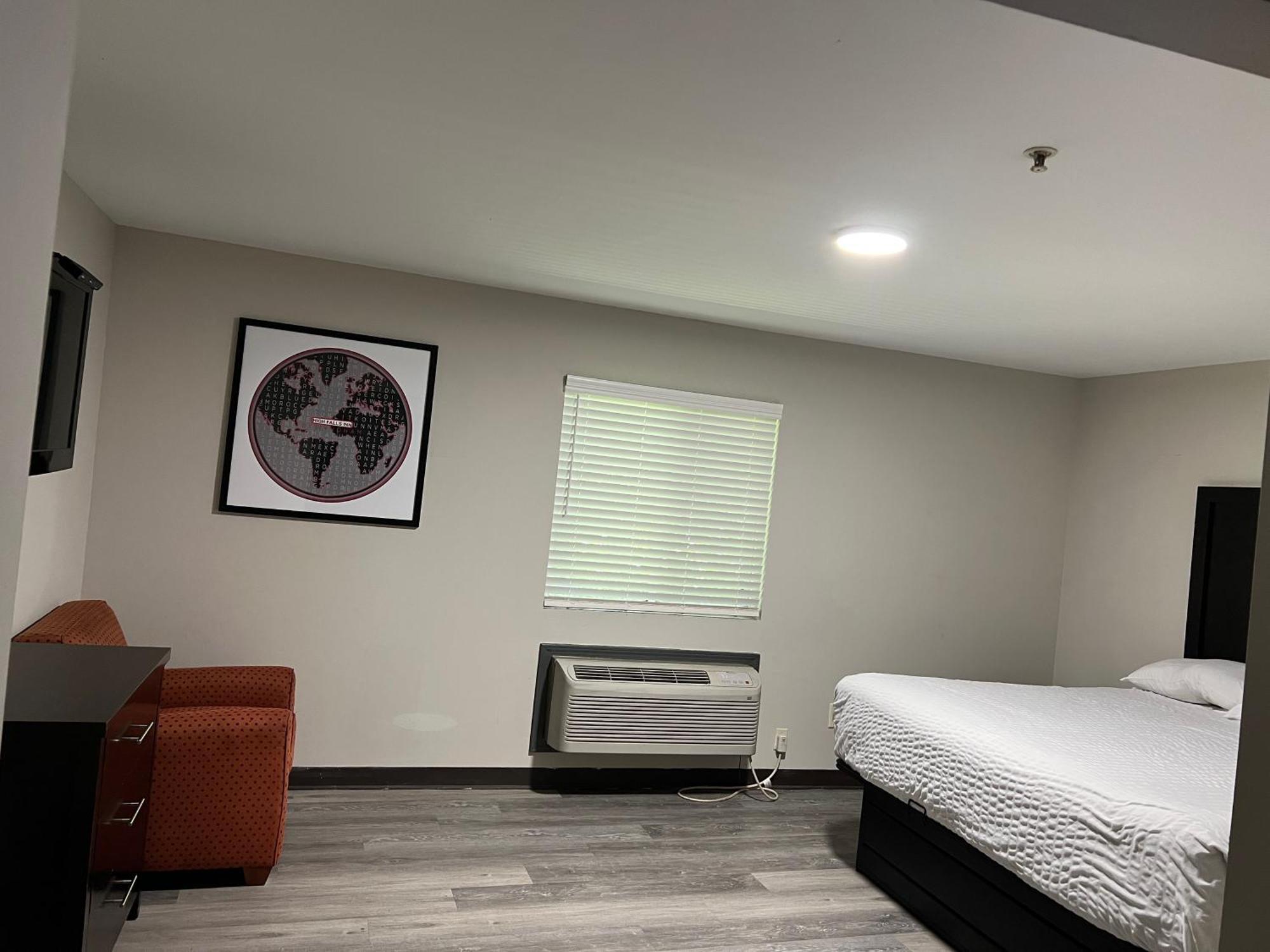 High Falls Inn & Suites Eksteriør bilde
