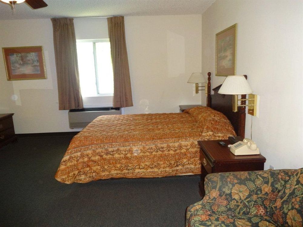 High Falls Inn & Suites Eksteriør bilde